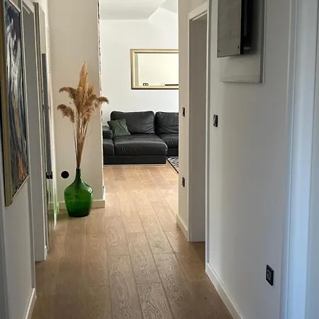 Διαμέρισμα Barbara *